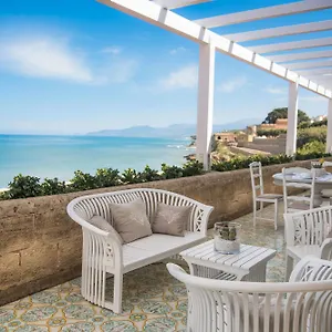 **** Hotel Tonnara Italien