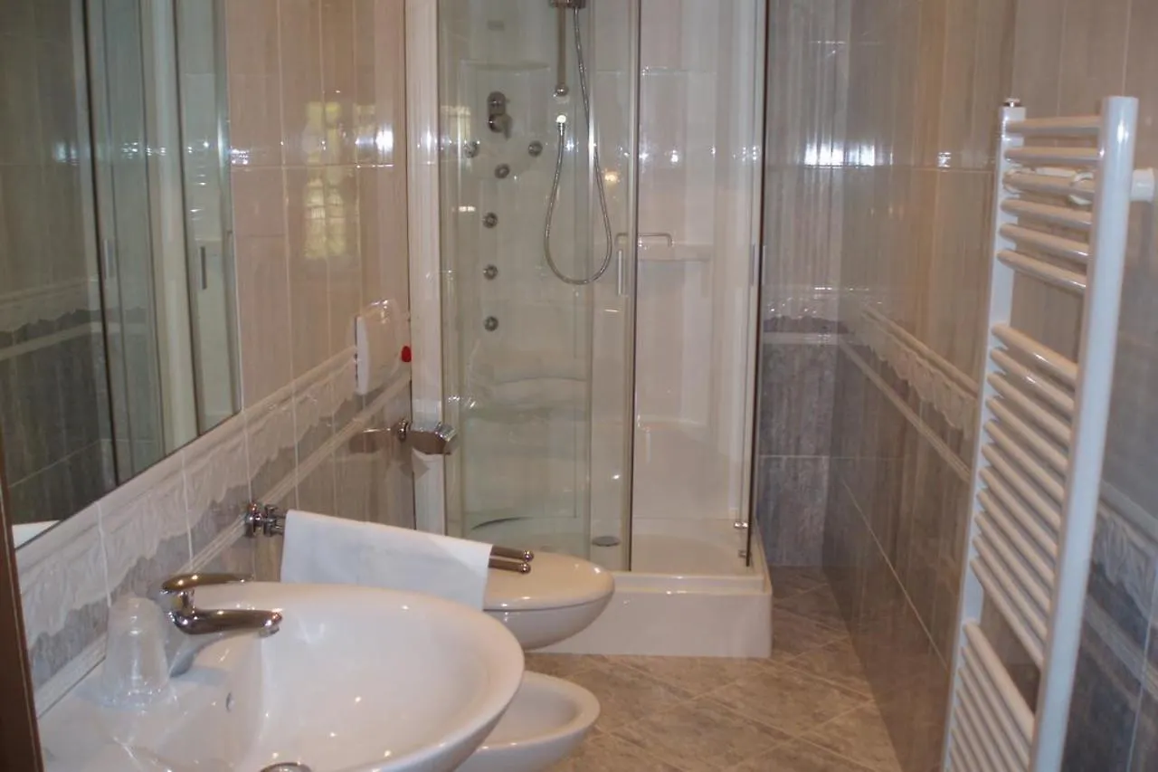 Hotel Villa Adele Marghera 3*,  Italy